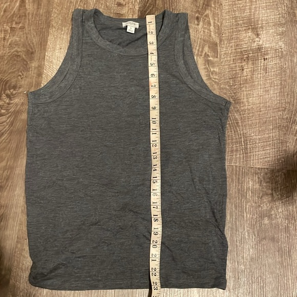 J. CREW sport top - Picture 7 of 7